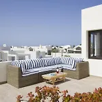 Luxury Near 1km Swimming Pool Tennis Court Great For Ages וילה