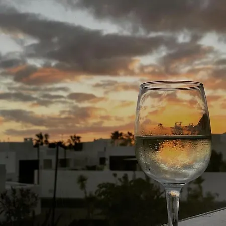 Luxury Near 1km Swimming Pool Tennis Court Great For Ages Villa *