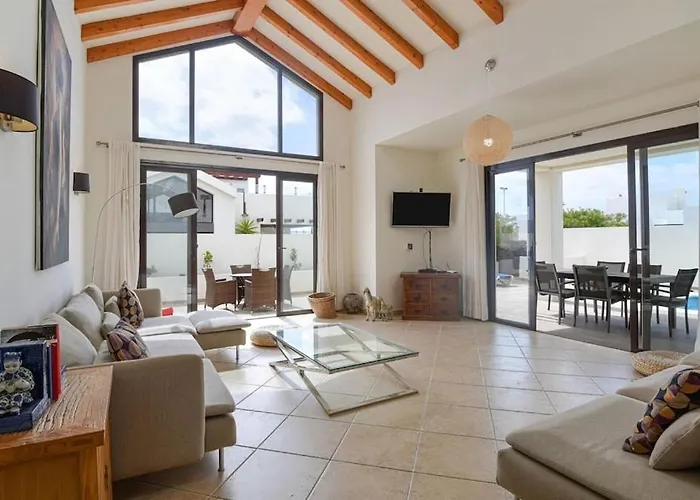 Luxury Near 1km Swimming Pool Tennis Court Great For Ages فيلة بلايا بلانكا