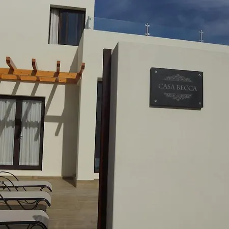 Luxury Near 1km Swimming Pool Tennis Court Great For Ages * Playa Blanca (Lanzarote)